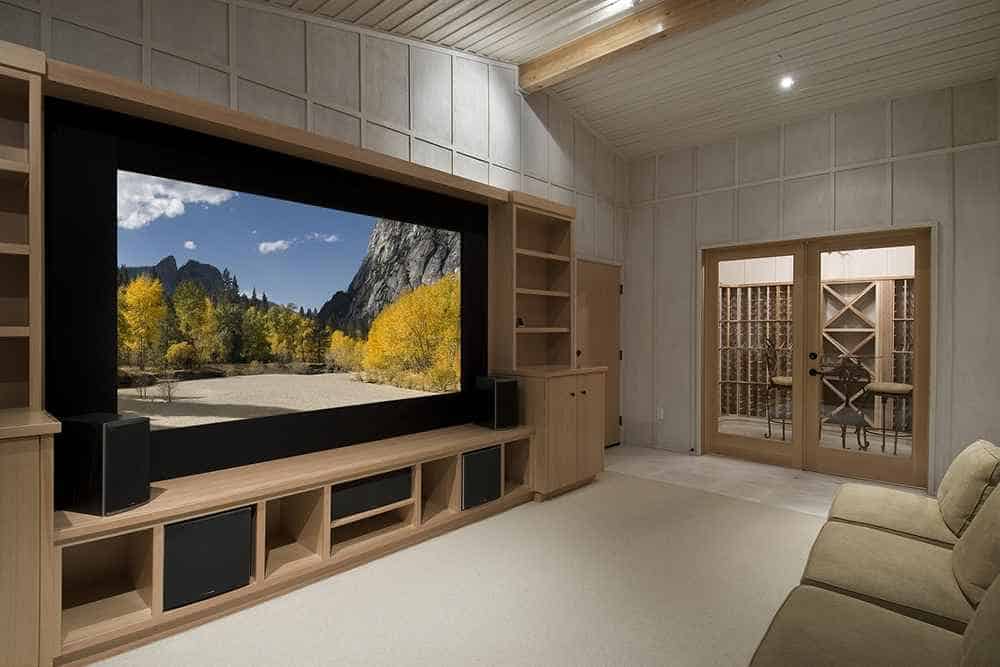 theater room with wine cellar in the bacground